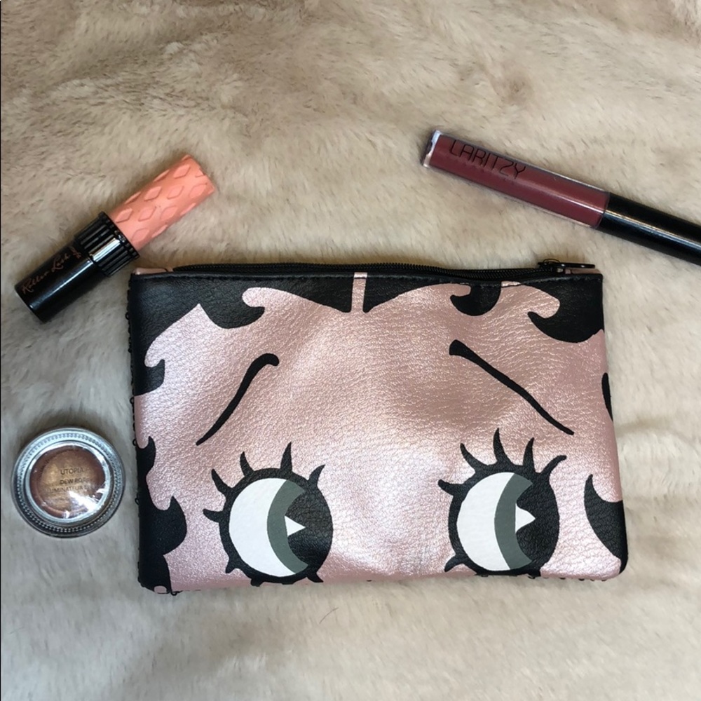 Ipsy Makeup Bag